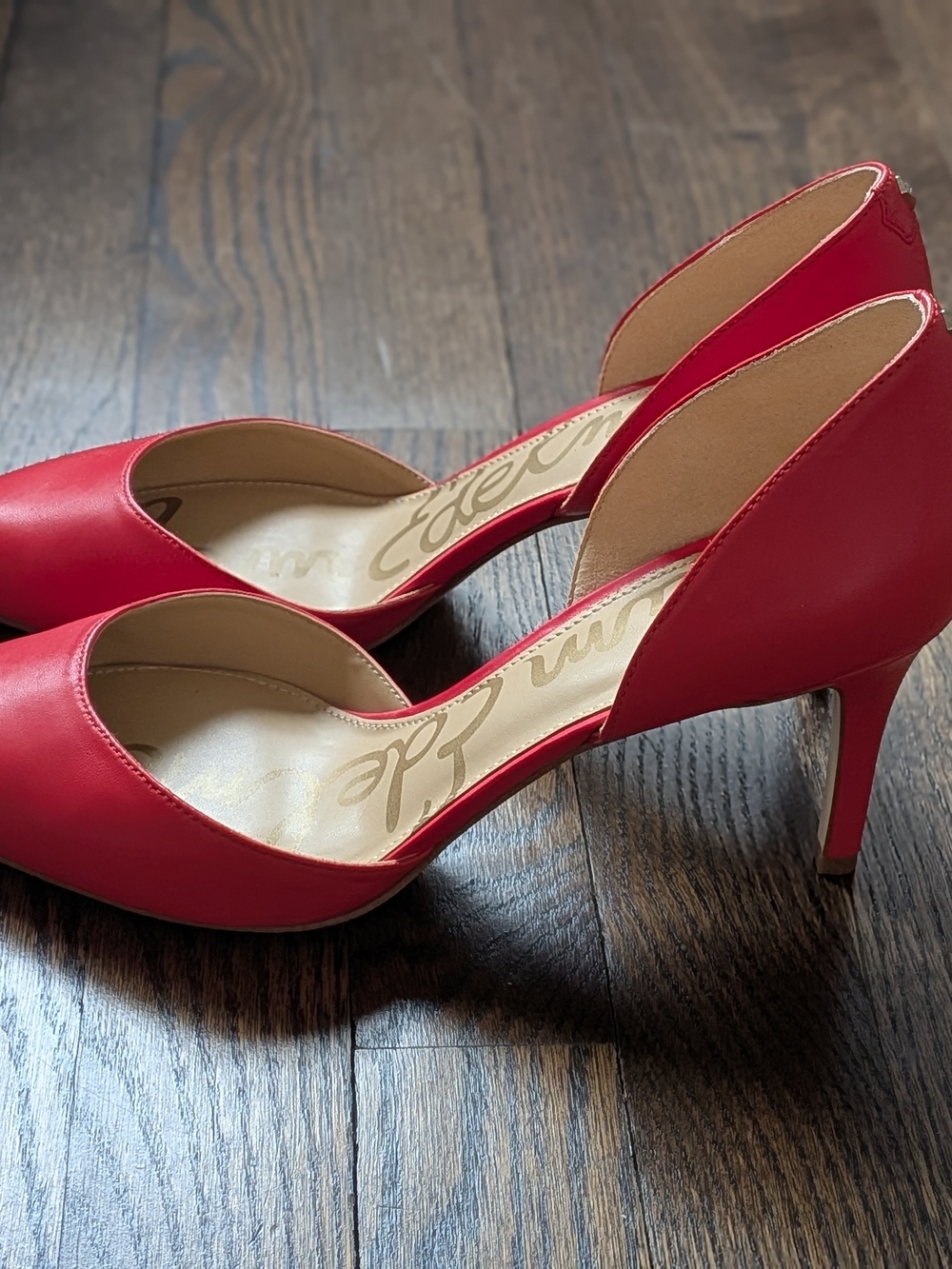Sam Edelman Red Pointed D'Orsay Heels - Picture 8 of 8